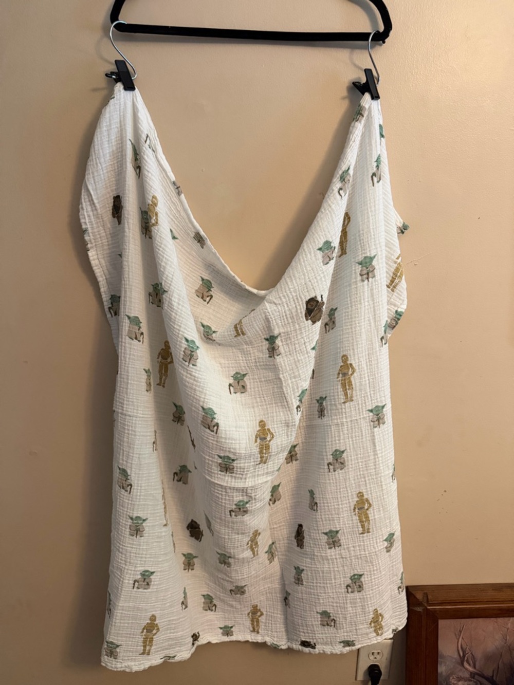 White Star Wars Baby Yoda  Printed Gauze Tank Top